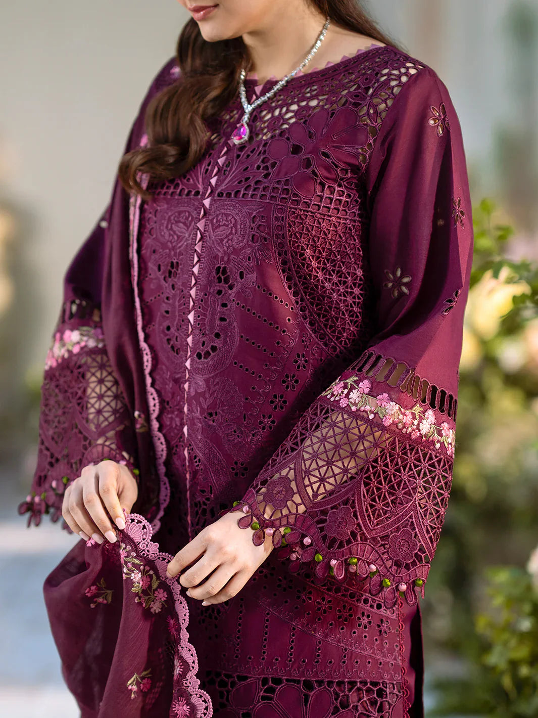 Binilyas Fareesia Luxury Embroidered Lawn 3pc
