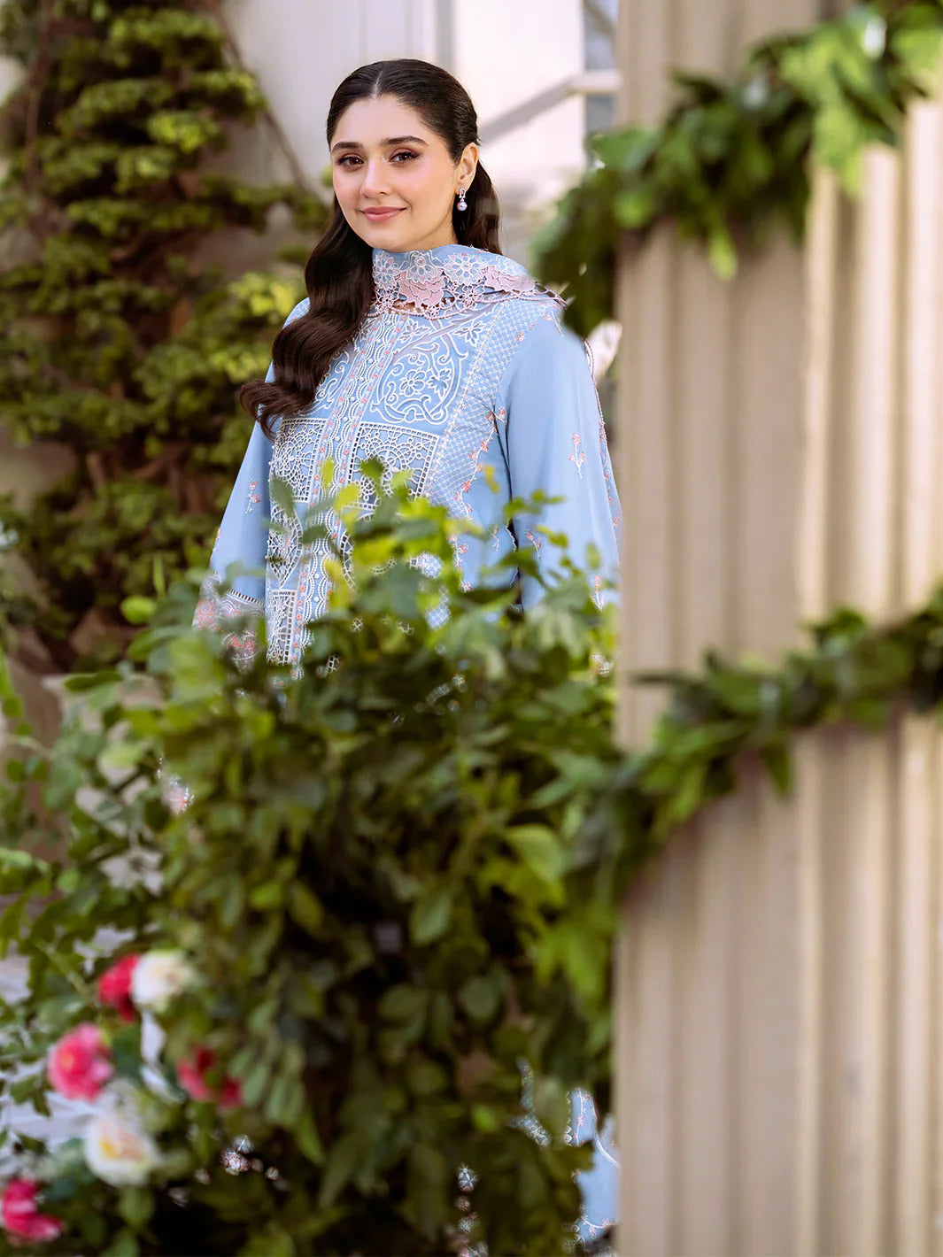 Binilyas Fareesia Luxury Embroidered Lawn 3pc