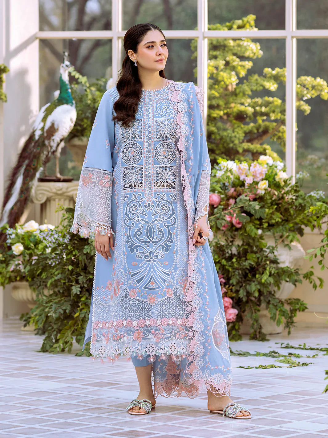 Binilyas Fareesia Luxury Embroidered Lawn 3pc