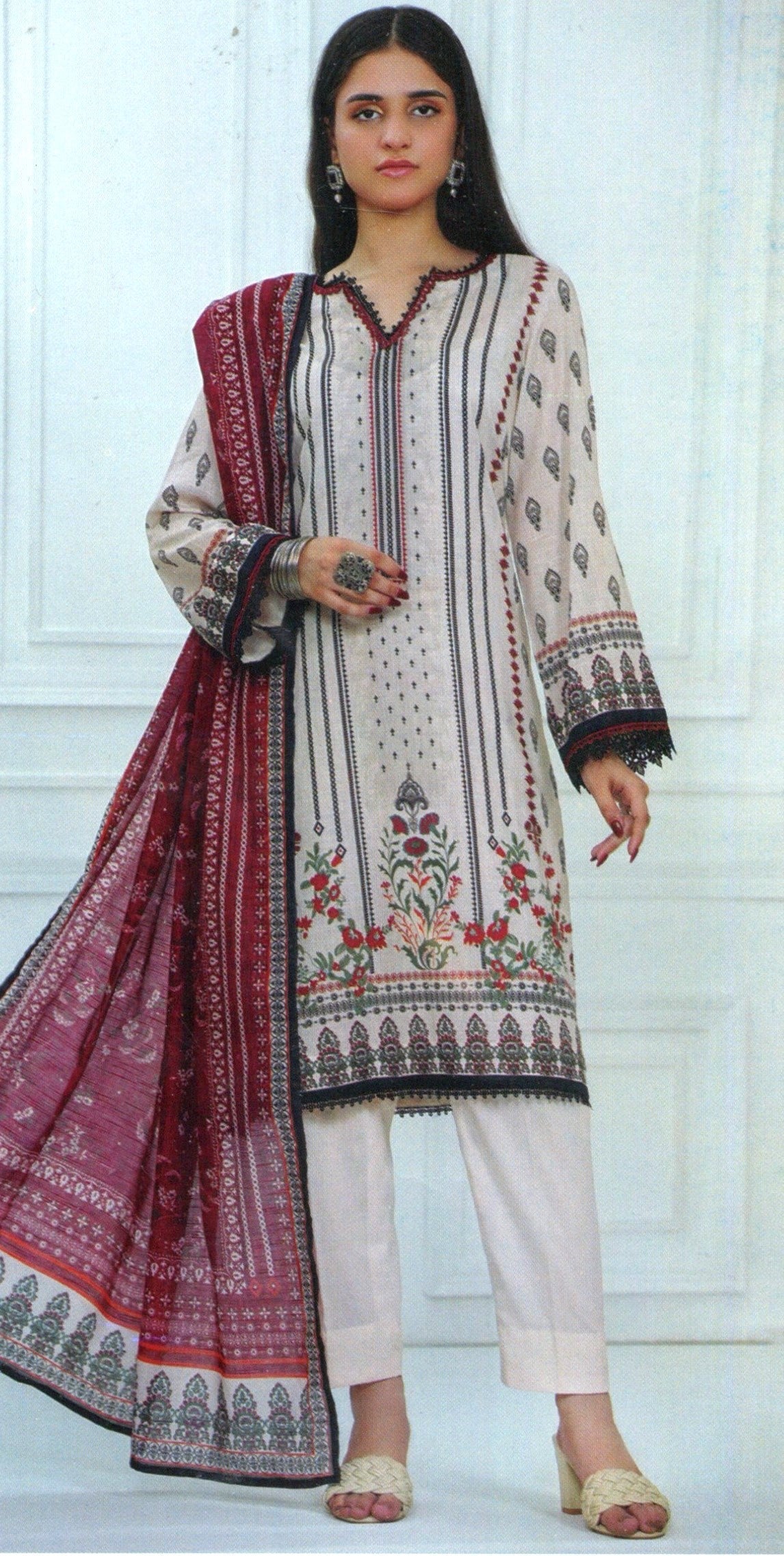 Jaffrani Kayseria VOL-17 Unstitched Printed Lawn 3pc