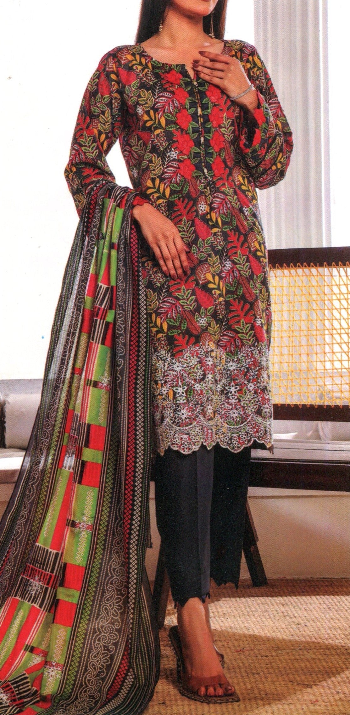 Jaffrani Cutwork VOL-16 Unstitched Embroidered Lawn 3pc