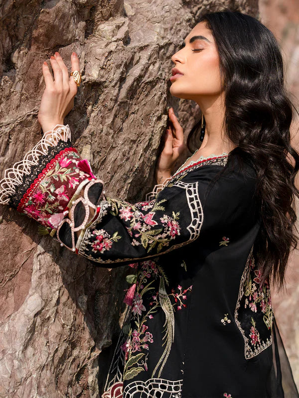 Mahnur Sirene Luxury Embroidered Lawn 3pc