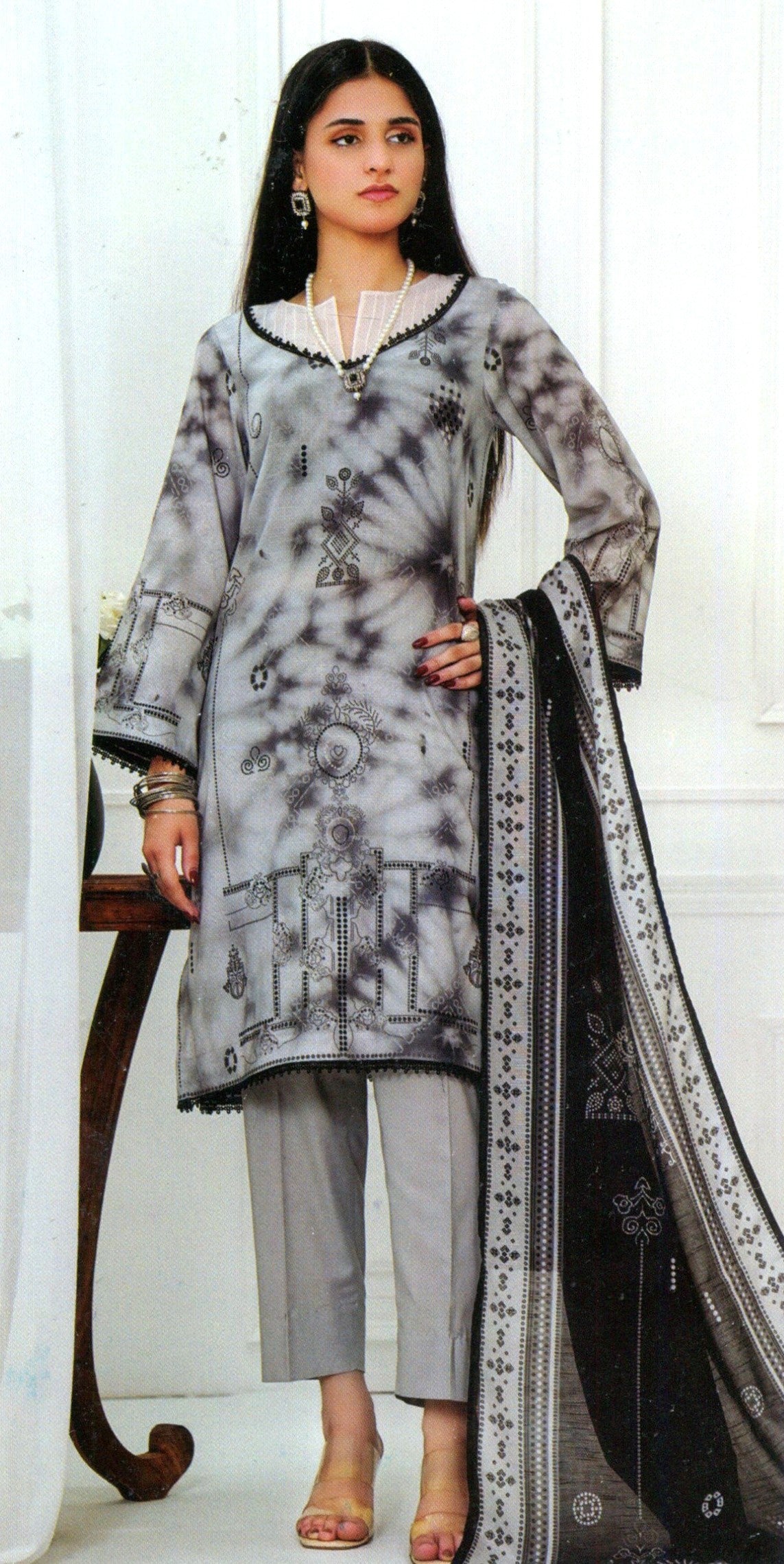Jaffrani Kayseria VOL-17 Unstitched Printed Lawn 3pc