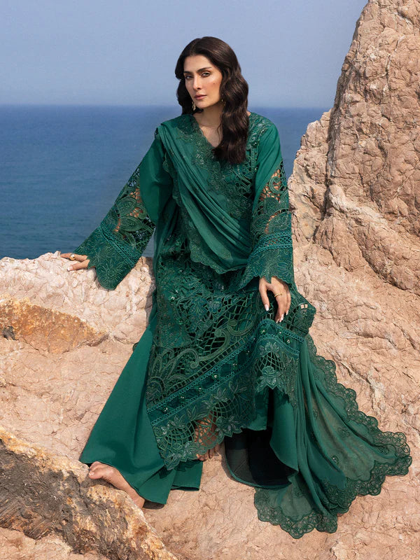 Mahnur Sirene Luxury Embroidered Lawn 3pc
