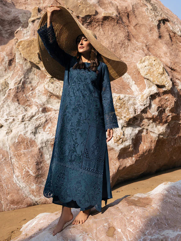 Mahnur Sirene Luxury Embroidered Lawn 3pc