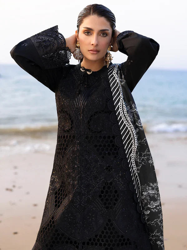 Mahnur Sirene Luxury Embroidered Lawn 3pc