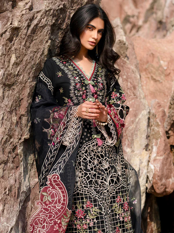 Mahnur Sirene Luxury Embroidered Lawn 3pc